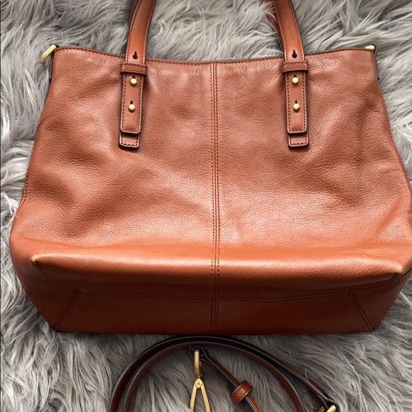 Vera Bradley Crossbody - Picture 9 of 9